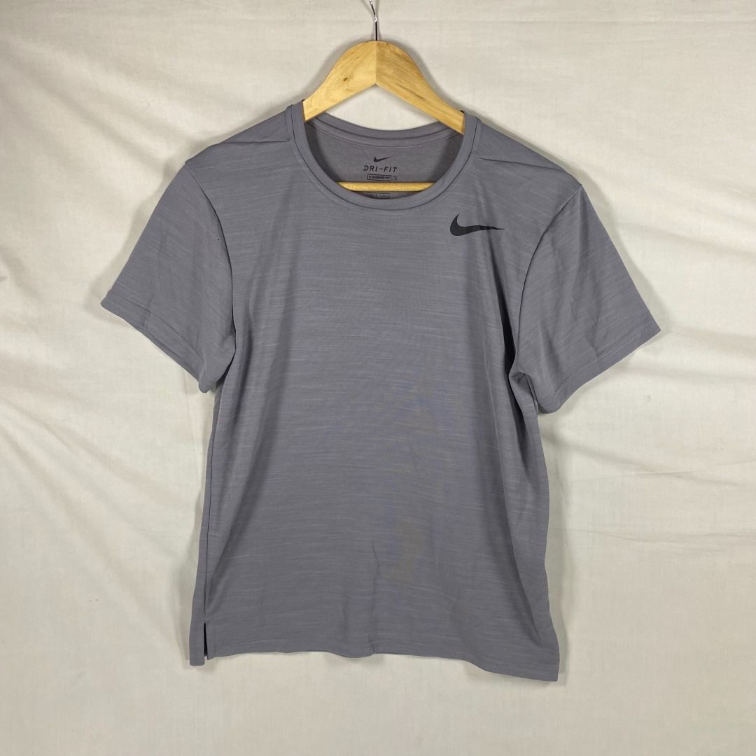 NIKE Dri-FIT Heathered Training Tee Slate Grey / S (Category: Activewear) located in Antipolo. Submitted by canadafindss (Listing ID 1460491945, Image 1). Description: Visit & Follow Canada Finds for more premium thrift, streetwear, vintage, techwear, activewear, and branded finds from Canada 🇨🇦 More items posted regularly: https://www.carousell.ph/u/canadafindss NIKE Dri-FIT Heathered Training Tee Slate Grey / S Engineered for reliable daily p