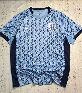 (Category: ) located in . Submitted by gonthrifting (Listing ID 1460383771, Image 1). Description: .