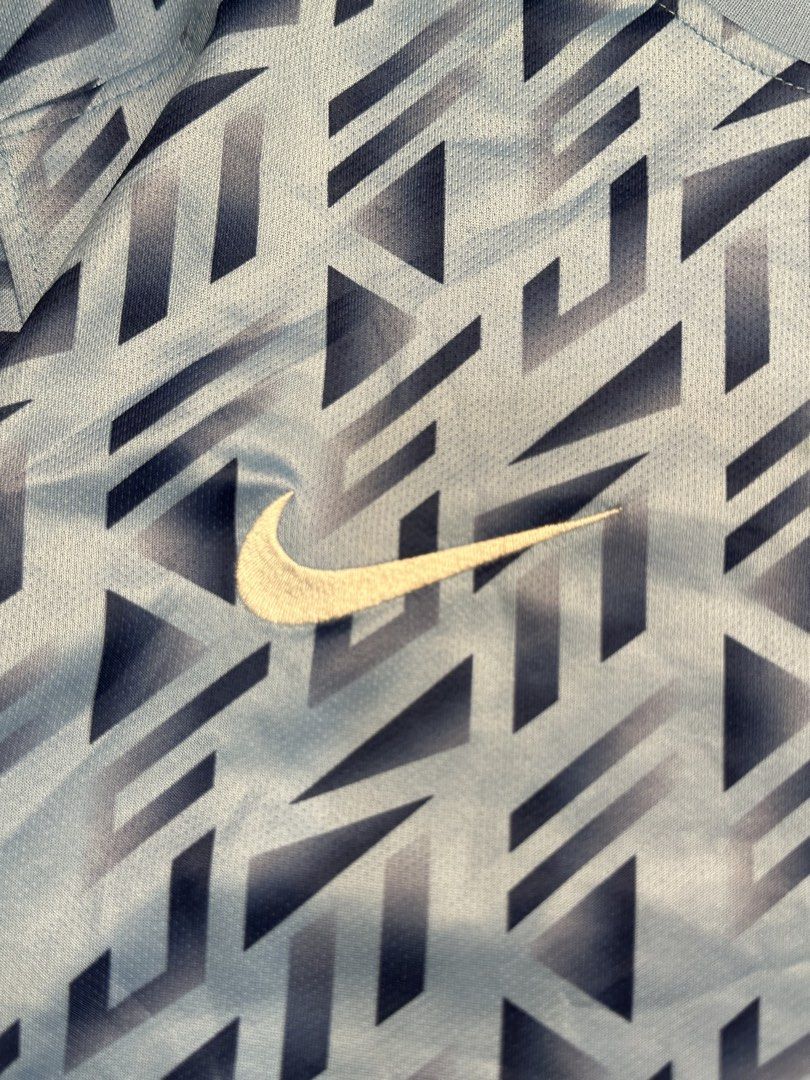 Nike england soccer jersey (Category: Tshirts & Polo Shirts ) located in Manila. Submitted by gonthrifting (Listing ID 1460383771, Image 2). Description: Nike england soccer jersey Dimes: 22x30 Issue: none Negotiable .