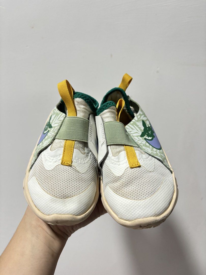 Nike flex runner 2 slip (15cm) (Category: Babies & Kids Fashion) located in Imus. Submitted by littlebooythriftstore (Listing ID 1460469015, Image 1). Description: Bacoor.