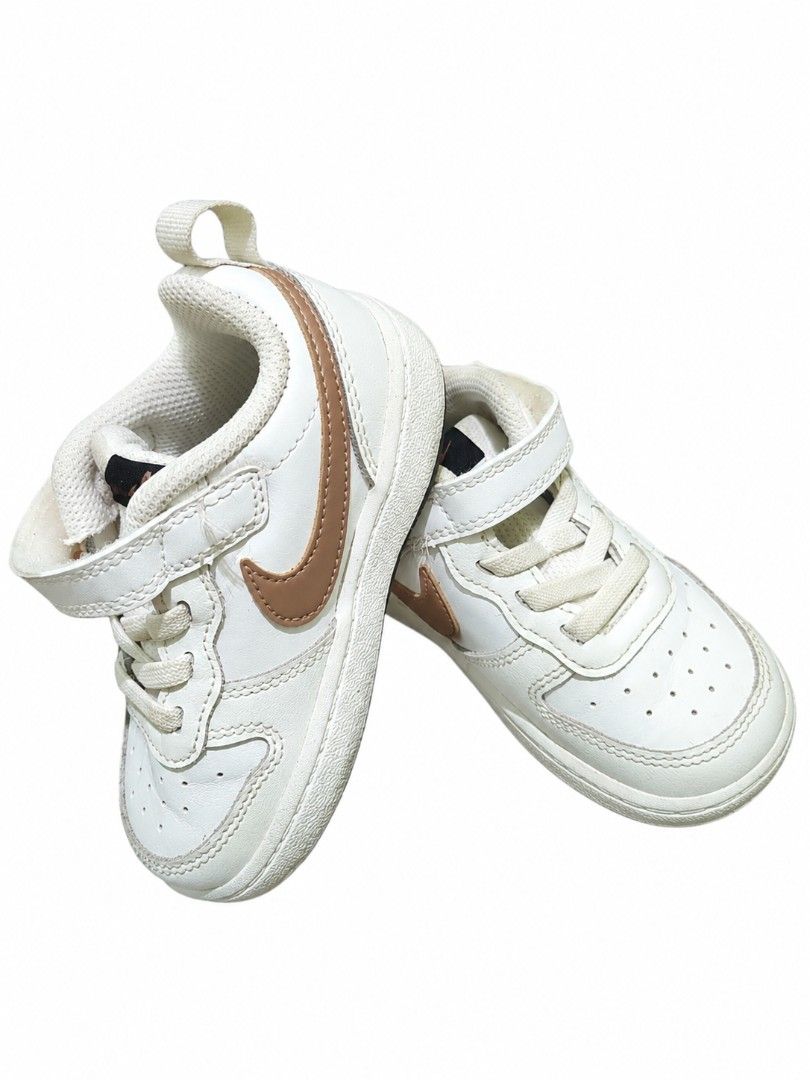 Nike kids shoes (Category: Babies & Kids Fashion) located in Manila. Submitted by cosmiccrystal.0d7ee6 (Listing ID 1460369863, Image 1). Description: Original Nike Kids Shoes.