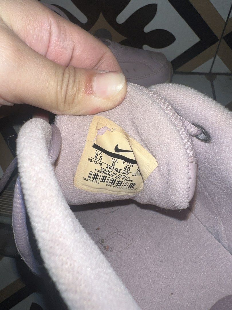 Nike M2k Tekno Plum Chalk (Category: Sneakers) located in Malabon City. Submitted by mmrizz (Listing ID 1460355559, Image 3). Description: Used twice then natambak nalang needs cleaning possible sole seps .