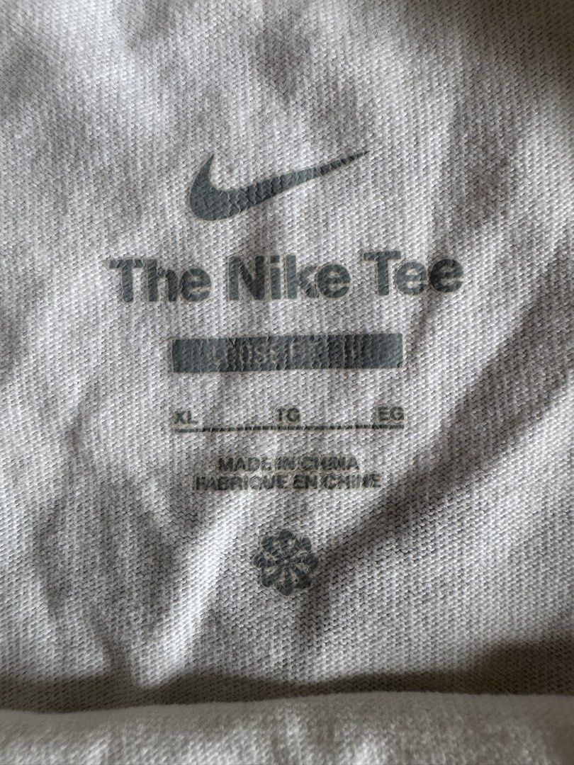 Nike Tee (Mind meets Grind) (Category: Tshirts & Polo Shirts ) located in Sablan. Submitted by bag-a-holic.bygaile.ph.2.0 (Listing ID 1460306565, Image 3). Description: OG korea source actual color : cream/ dirty white (basta yellowish sya not totally white ).