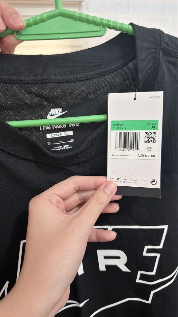Nike Tshirt (Category: Tshirts & Polo Shirts ) located in Lucena. Submitted by mmrdlannavctr (Listing ID 1460425128, Image 3). Description: .