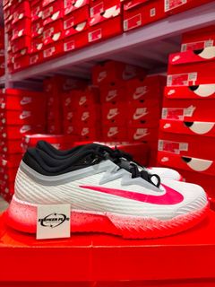 (Category: ) located in . Submitted by snkrplg4heat (Listing ID 1460313497, Image 1). Description: .