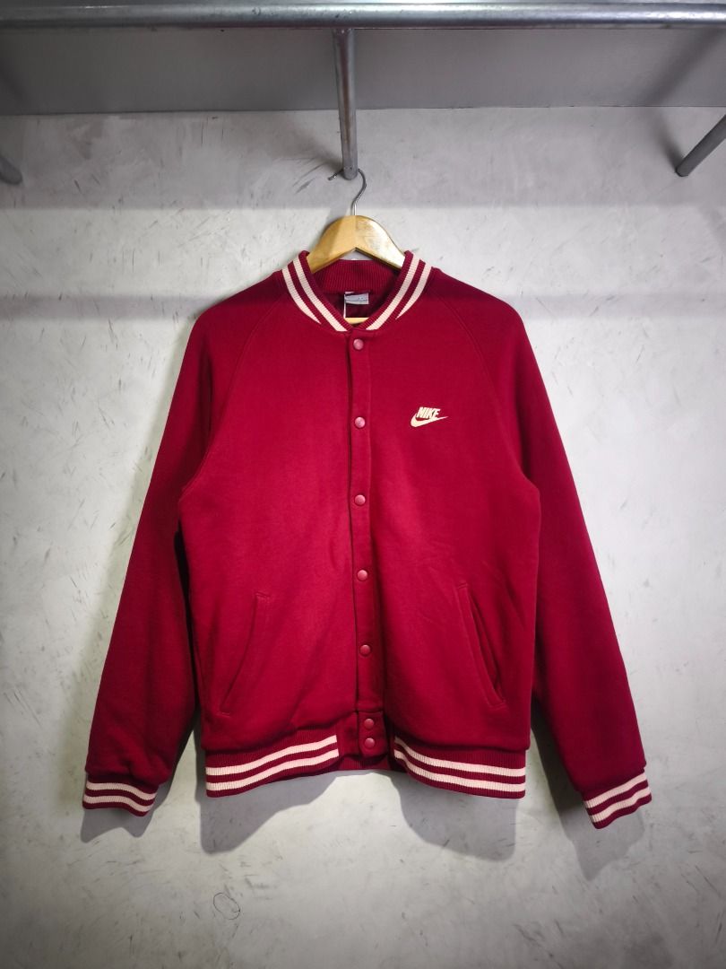 Nike Varsity Jacket (Category: Coats, Jackets and Outerwear) located in Lucena. Submitted by 0174.archive (Listing ID 1460414385, Image 1). Description: very good used condition 9.5/10 condition no flaws Actual Measurements (inches) Chest (pit to pit): 22 Length: 27 Message before buying. Items are pre-loved / second hand used. Manage your expectations. Buy with confidence. No return no exchange. Additional Shipping Fee Ship via JRS / JNT MOP GCA