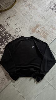 (Category: ) located in . Submitted by thriftbynya (Listing ID 1460400467, Image 1). Description: .