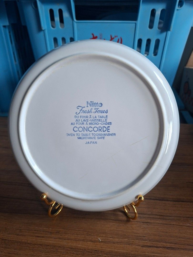 Nitto Fresh Tones Concorde Ceramic Plate (Category: Other Kitchen Appliances) located in Consolacion. Submitted by luxekerei (Listing ID 1460375176, Image 2). Description: - vintage Nitto Fresh Tones "Concorde" ceramic plate made in Japan, designed to be safe for the oven, dishwasher, and microwave..