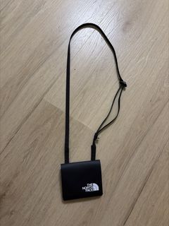 （分類：）位於 。 由 happytoseeu11 提交（商品編號 1460450117，圖片 1）。簡介： 。