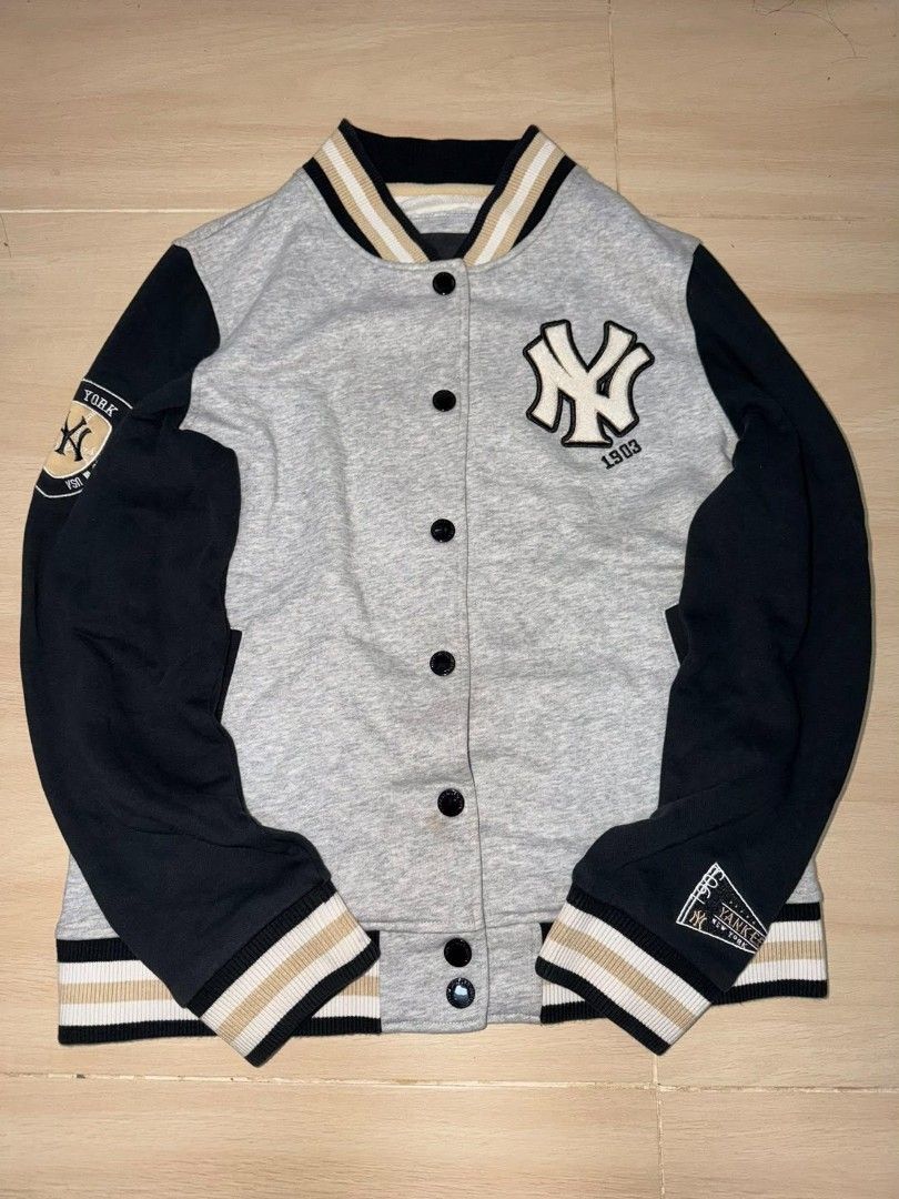 New York MLB (Category: Coats, Jackets and Outerwear) located in Cainta. Submitted by hermosooo (Listing ID 1460431579, Image 1). Description: .