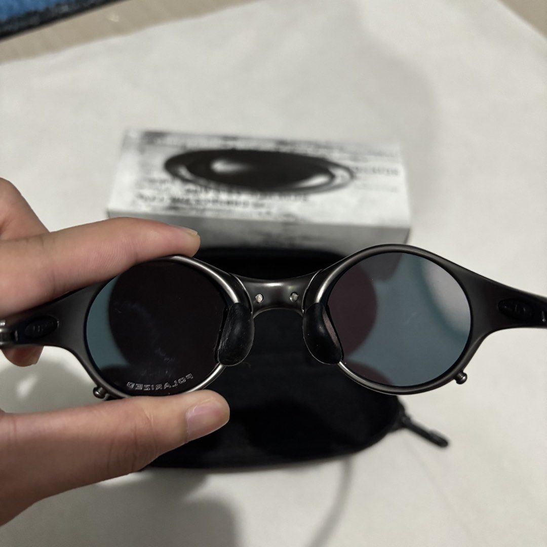 Oakley Mars X Metal Sunglasses (Category: Sunglasses & Eyewear) located in Cavite. Submitted by thrift.ni.jus (Listing ID 1460481715, Image 3). Description: .