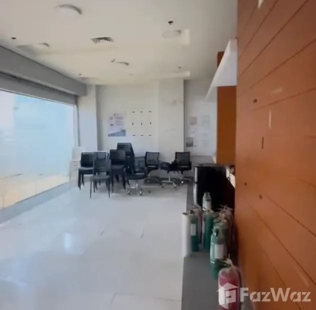 Office for rent at Dona Carmen, Commonwealth (Category: Commercial) located in Makati City. Submitted by propertyproph (Listing ID 1460404190, Image 3). Description: 🏢 Office for Rent – 311 sqm Ground Floor Commercial Space in Commonwealth 📍 Dona Carmen, Commonwealth, Quezon City A spacious ground-floor commercial or office space located within a community mall serving the established residential areas of Commonwealth and Fairview. Ideal for bu