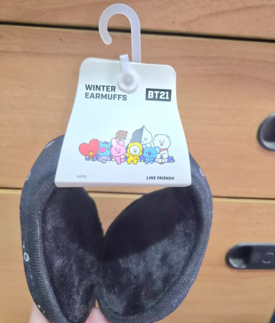 Official BT21 Winter Earmuffs (Category: Travel Essentials & Accessories) located in Makati City. Submitted by meowingfan (Listing ID 1460443341, Image 1). Description: Official BT21 item. Naka 2x na ako na winter pero d nagamit. MOP: PAYO via Gcash, Maya,Go Tyme, Maribank, Landbank, BPI MOD: every weekend shipping via JNT.