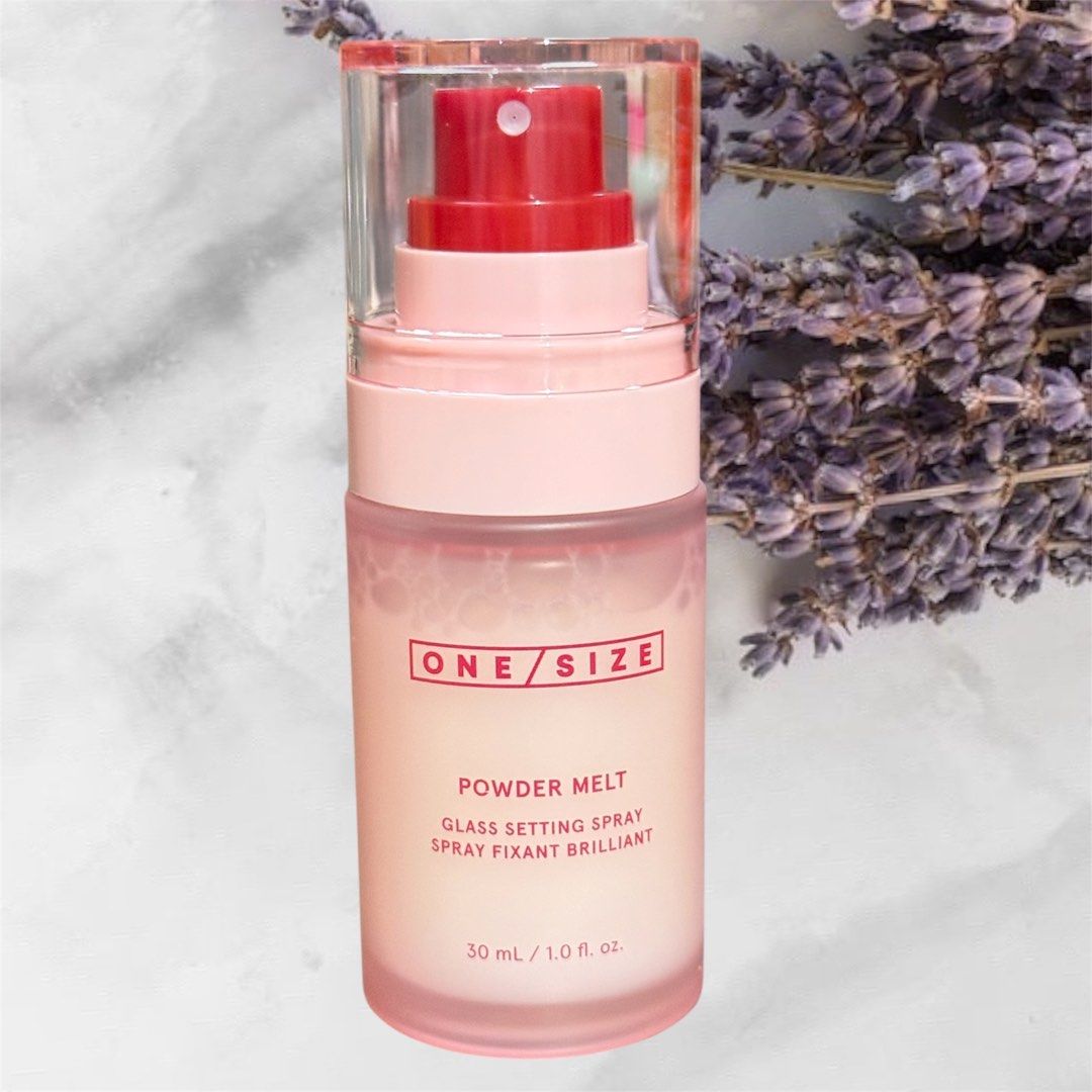 One Size Powder Melt Setting Spray 30ML (Category: Makeup) located in Quezon City. Submitted by porhamie (Listing ID 1460476423, Image 2). Description: .