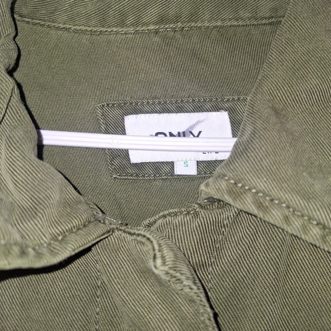 ONLY "Kenya" Lyocell Utility Jacket (Category: Coats, Jackets and Outerwear) located in Manila. Submitted by unfold.900 (Listing ID 1460316278, Image 3). Description: - preloved location: sampaloc manila.