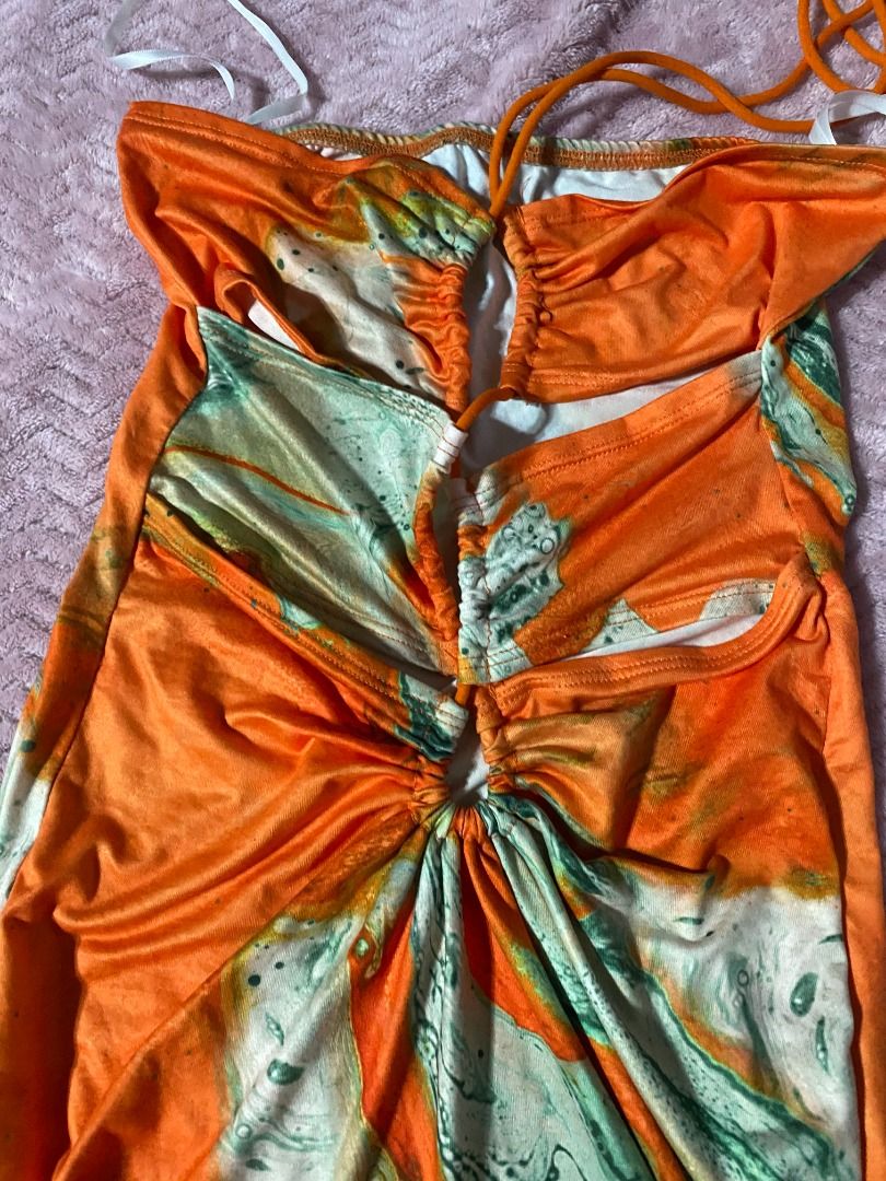 Orange Abstract Halter Tie-Front Beach Ruched Mini Dress (Category: Dresses) located in Manila. Submitted by diorellecoeur_xxx02 (Listing ID 1460305633, Image 2). Description: .