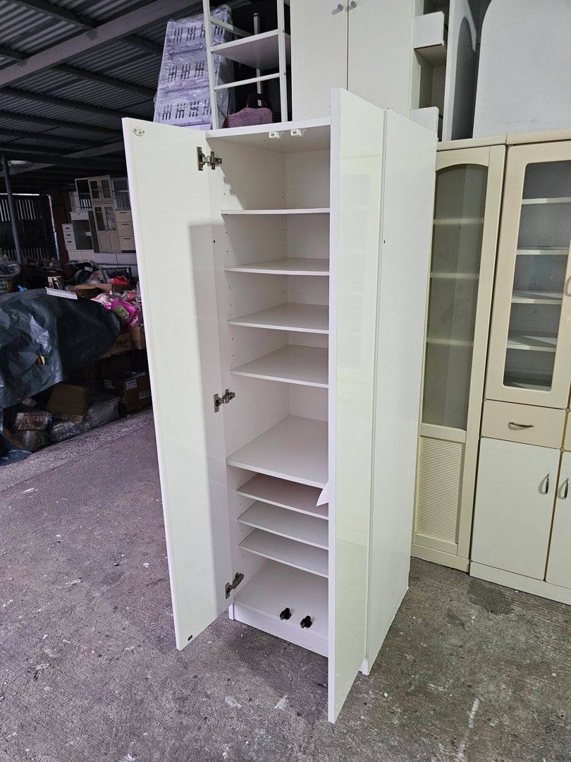 Organizer (Glossy) (Category: Shelves, Cabinets & Racks) located in Quezon City. Submitted by ledamadel (Listing ID 1460311633, Image 2). Description: Organizer (Glossy) ✔️L-23 H-71 W-21.5 inches 📐 ✔️2 Door and 7 Adjustable Shelves🗄 ✔️Laminated 🔖 ✔️Compress & Plywood Back 🪵 ✔Scratches As-is! 👌 Location: 40 Aplaya St Napocor Vill. Tandang Sora Quezon City. For inquiry please Pm us or Call. 09066885859 Please like our page thanks! 👇👇👇👇 KMA