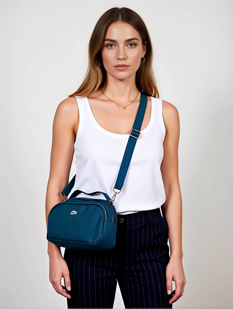 Original Lacoste bag (Category: Cross-body Bags) located in Balungao. Submitted by naysthrifta (Listing ID 1460306553, Image 1). Description: Original Lacoste bag ✅Brand new condition ✅10/10 color rate ✅No issue ✅ Embroidered Logo ✅Good po daily or pang travel 1300+sf💸 📥📥📥.