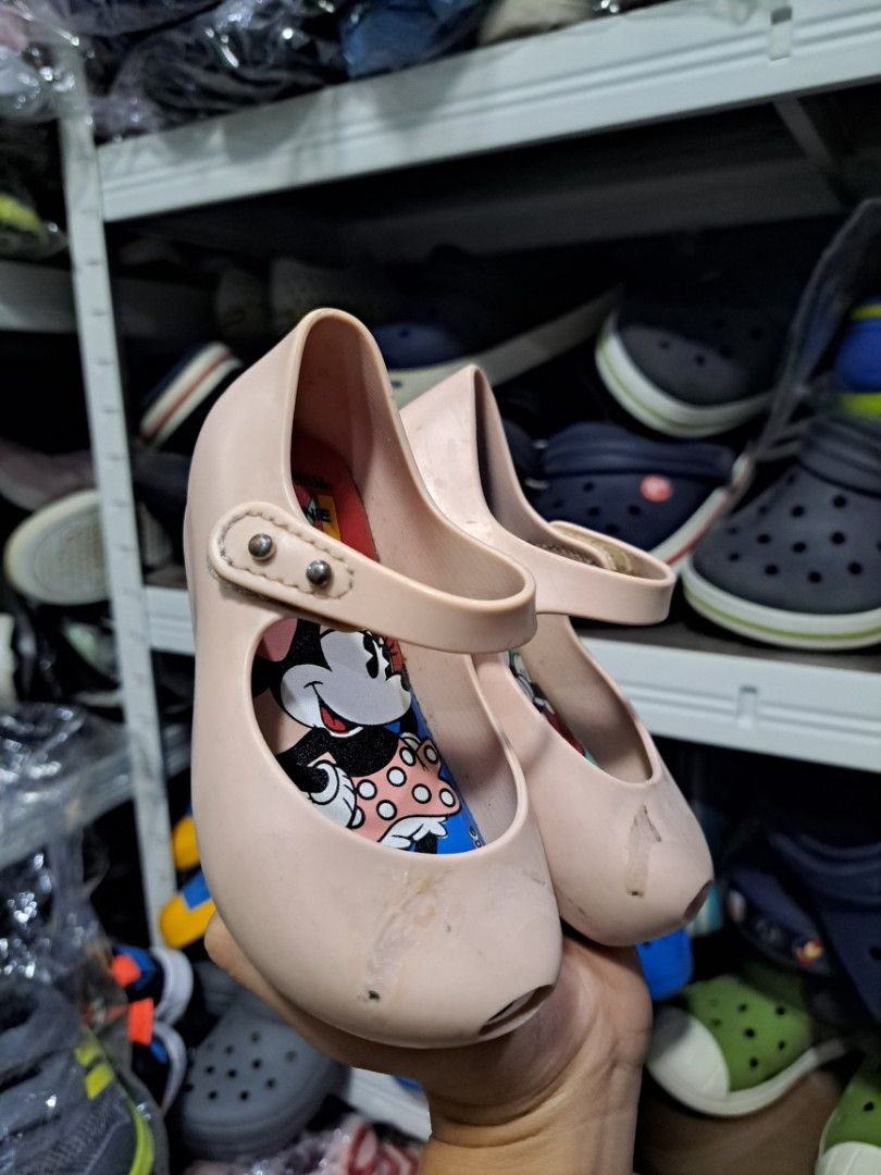 ORIGINAL MINI MELISSA FOR KID (Category: Babies & Kids Fashion) located in Quezon City. Submitted by kimlynandaya (Listing ID 1460444463, Image 3). Description: ORIGINAL MINI MELISSA FOR KID US:6 EUR:21 CM:12½.