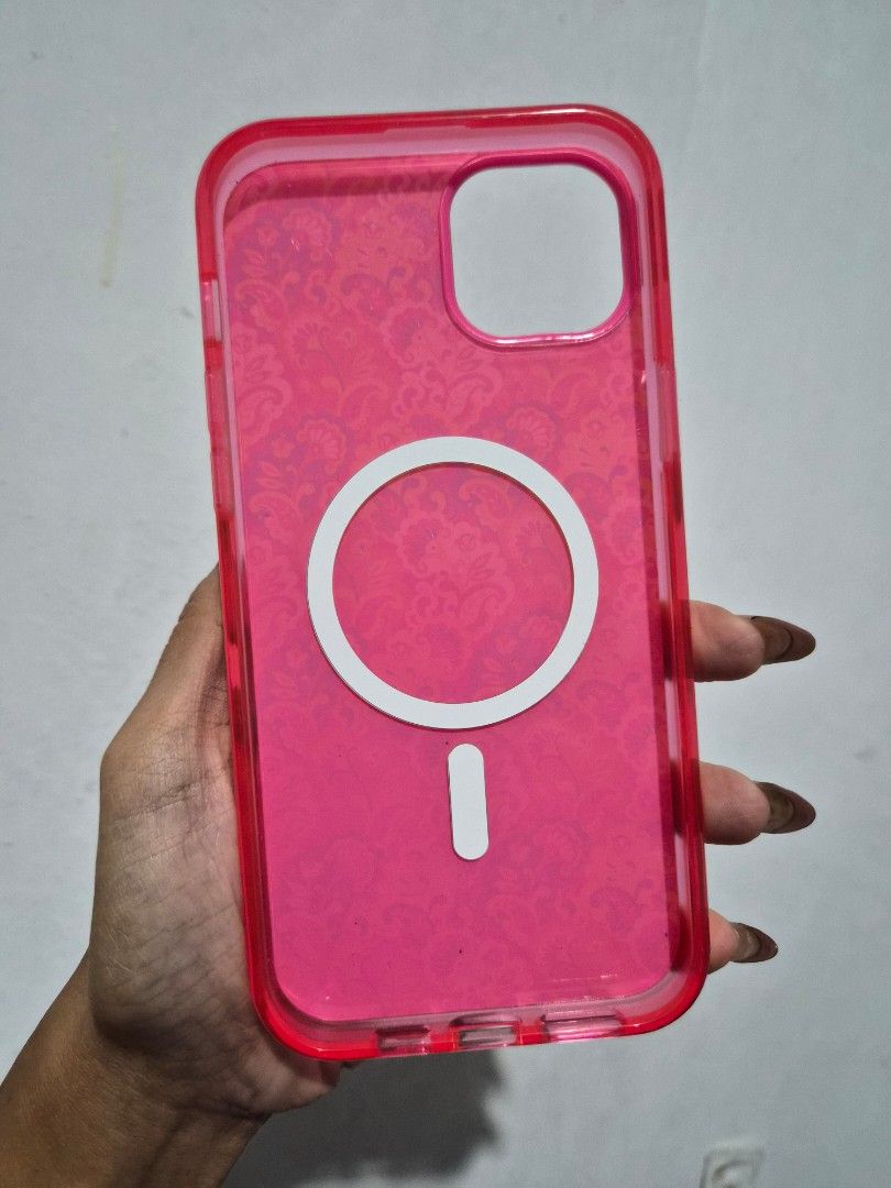 ORIGINAL POPSOCKET CASE FOR IPHONE 14/15 Plus (Category: Cases & Sleeves) located in Cavite. Submitted by jemtamayo (Listing ID 1460451308, Image 2). Description: 💯 Original Popsocket phone case ONLY P600! • Fits iPhone 14/15 Plus models IMPORTANT NOTE: Has slight issue on camera ring (zoom the picture attached), if too sensitive please buy brand new. Thank you! PLEASE DO NOT MAKE AN OFFER if you do not intend to pay and get the item ESPECIALLY 