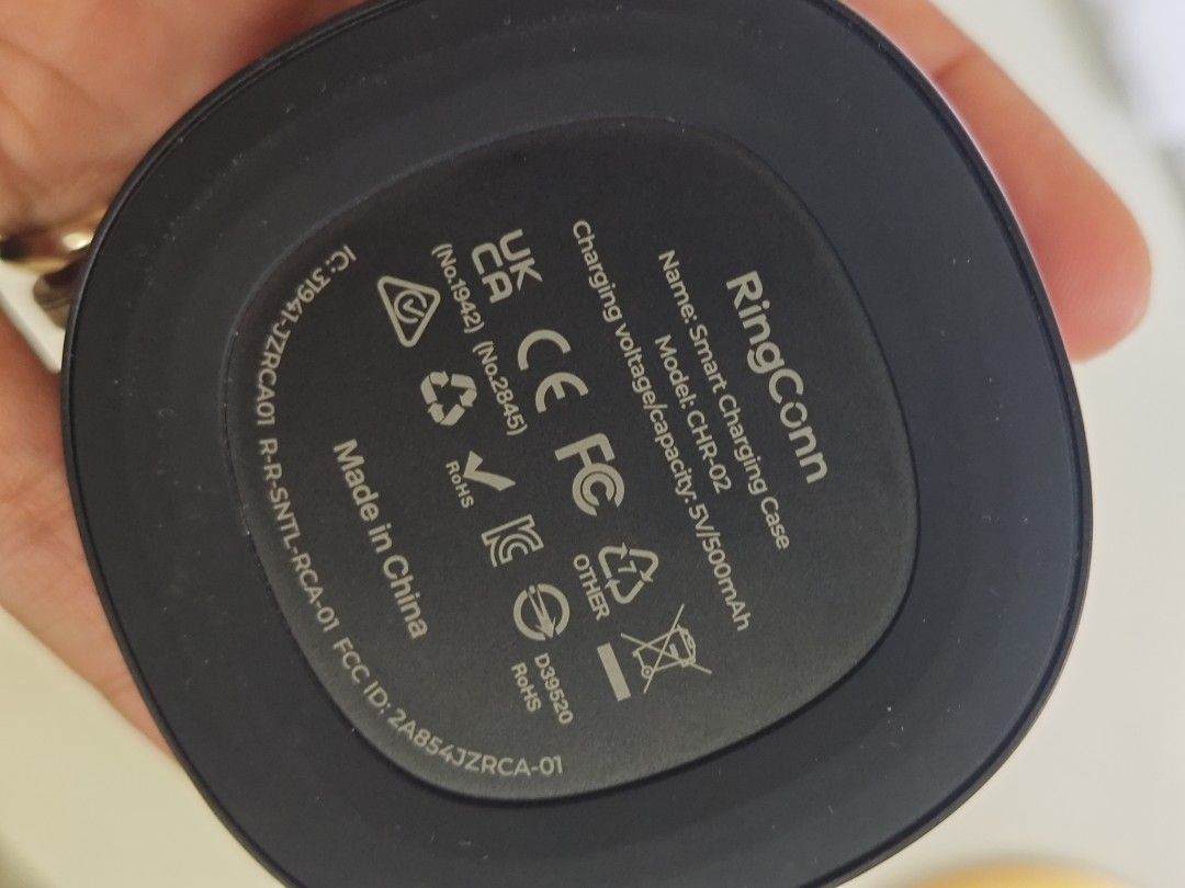Original RingConn Gen 2 Charger only (Category: Chargers) located in Antipolo. Submitted by maria0618 (Listing ID 1460389008, Image 3). Description: Original RingConn Gen 2 Charger , size 7. RFS: I have extra charger *Payment first before pick up *Delivery c/o buyer *MOD via gCash, BDO or GoTyme *Pick up loc: Pasay City.