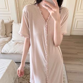 (Category: ) located in . Submitted by peachgonloo (Listing ID 1460315577, Image 1). Description: .