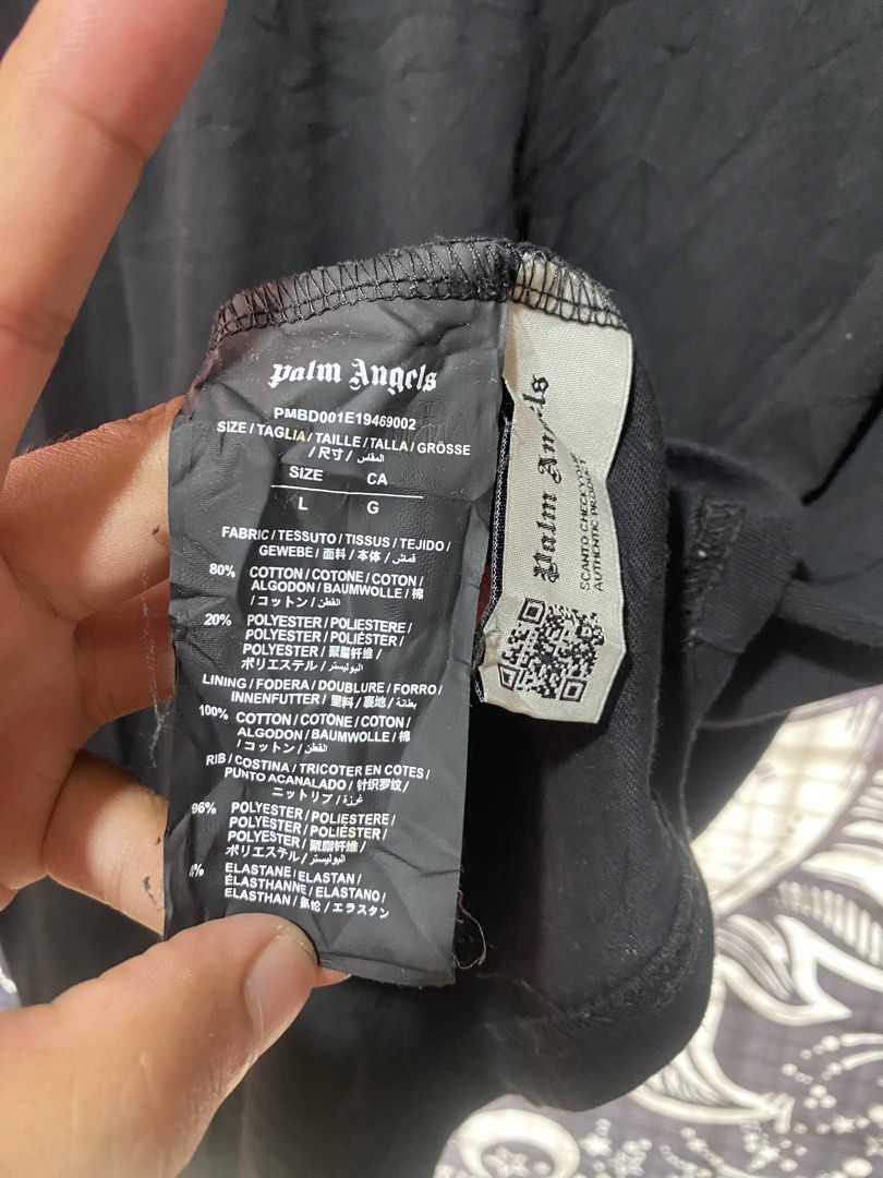 Palm Angels (Category: Tshirts & Polo Shirts ) located in Angeles City. Submitted by reyhermano07 (Listing ID 1460383199, Image 3). Description: Palm Angels Size. Med to large Good condition No Issue.