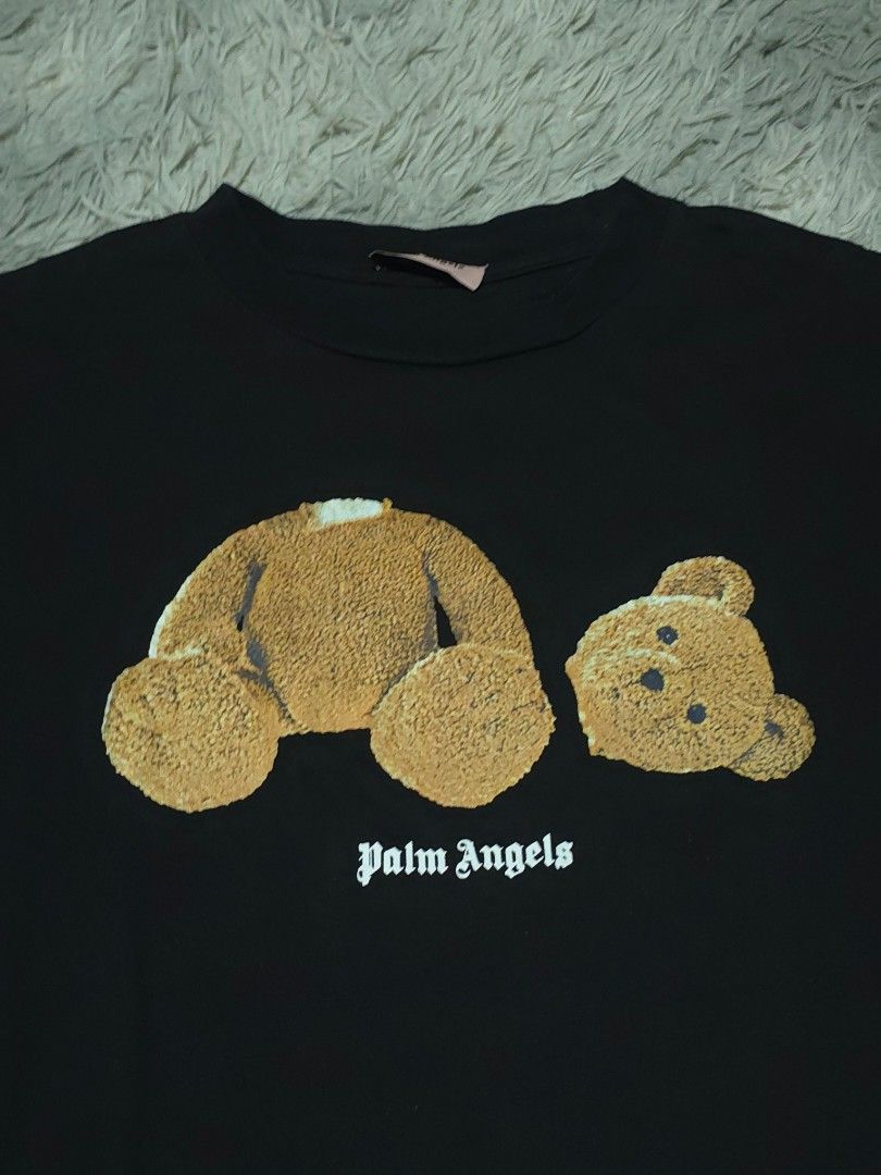 Palm Angels (Category: Tshirts & Polo Shirts ) located in Abulug. Submitted by humanwhosellthings (Listing ID 1460436355, Image 3). Description: PALM ANGELS ✅️Size: Medium ✅️Dimes: 19.5 x 28L ✅Condition: Excellent ✅Issue: None ✅Color Rate: 9.5/10.