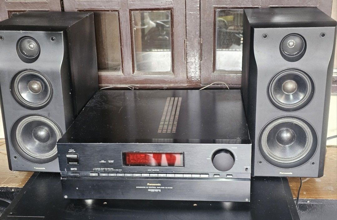 Panasonic Integrated AV Control Amplifier SU-AV100 with Speakers (Category: Soundbars, Speakers & Amplifiers) located in San Pedro. Submitted by alex1630 (Listing ID 1460383881, Image 2). Description: Panasonic SU-AV 100C Amplifier -Audio & video input: Phono, cd,tuner,tape,DAT,TV,Screen, S-video terminal. Front -L/R 100w Center-100w Rear - 50w -Built-in Subwoofer output,Bass Synthesizer. - Power inputs : 100 volts Includes 2 Panasonic SB-CH10 3 