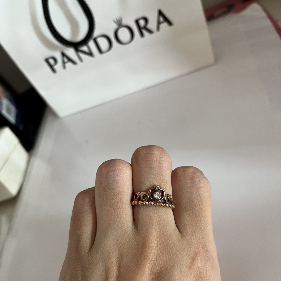 Pandora Rose Gold Crown Ring size 4.9 (Category: Rings) located in Naga. Submitted by kitty_cate02 (Listing ID 1460475672, Image 3). Description: Pre-owned Needs cleaning Please see exact size Guaranteed Authentic💯 w/ orig box and paperbag.
