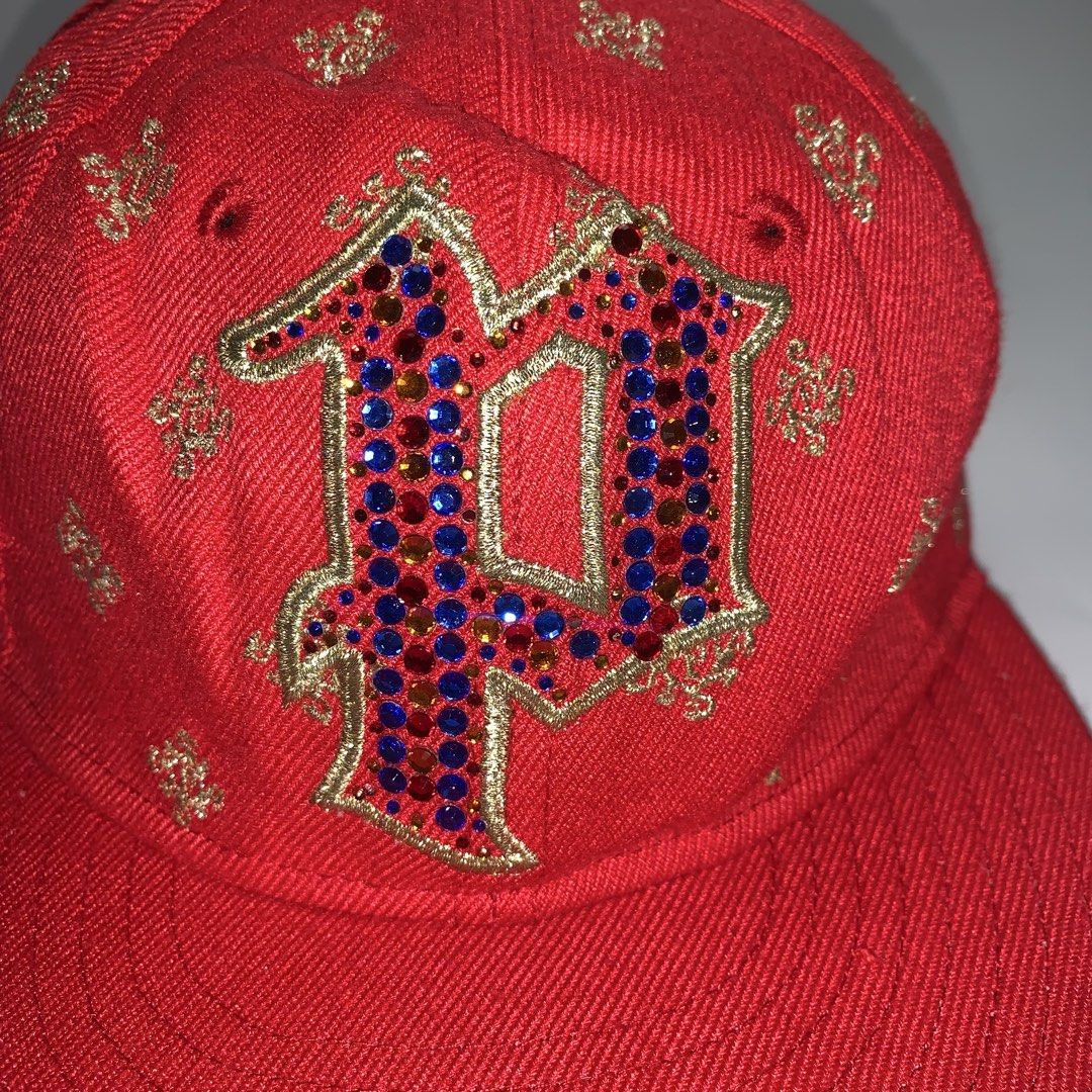 Pele Pele closed Cap (Category: Caps & Hats) located in Ivisan. Submitted by trashtotreasuree (Listing ID 1460433206, Image 3). Description: .