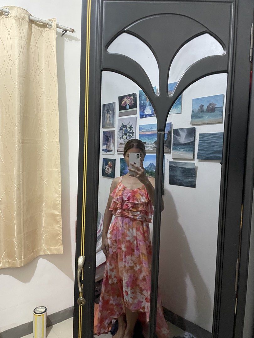 Pink Floral Ruffle Maxi Dress (Category: Dresses) located in Taguig. Submitted by janeecy (Listing ID 1460348621, Image 1). Description: small-medium.