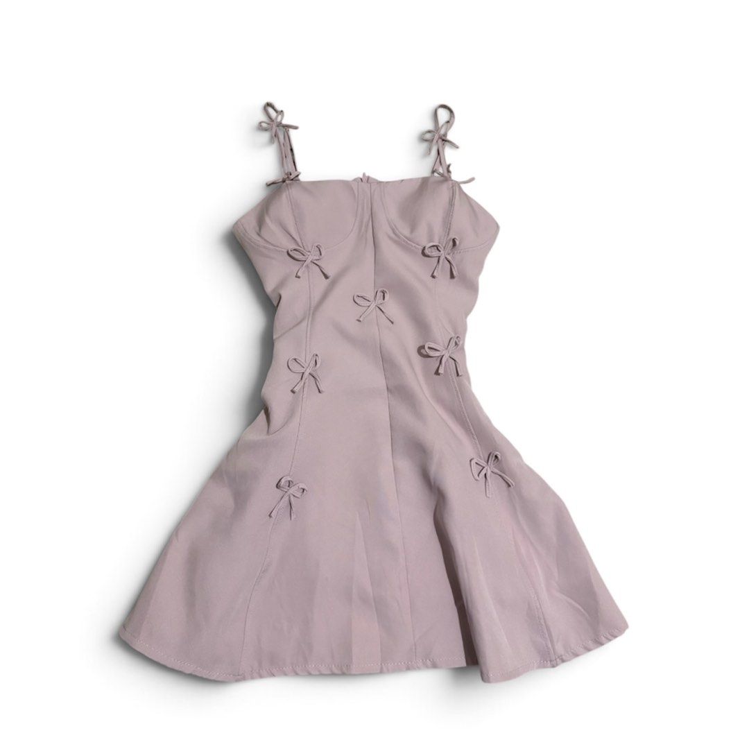 Pink formal dress (Category: Dresses) located in Angeles City. Submitted by preloved.860 (Listing ID 1460491479, Image 1). Description: Once used only.