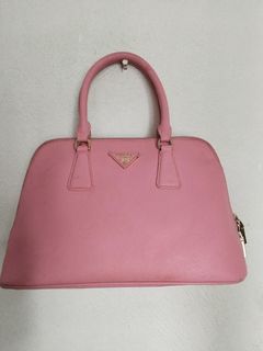 (Category: ) located in . Submitted by bagelyascollection (Listing ID 1460463014, Image 1). Description: .