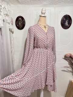 (Category: ) located in . Submitted by vintagely_retro (Listing ID 1460419608, Image 1). Description: .