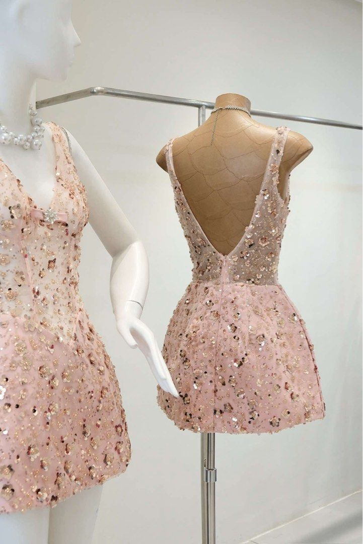 Pink sequin princess mini dress for RENT (Category: Dresses) located in Manila. Submitted by thingsandmorethings (Listing ID 1460453087, Image 3). Description: .
