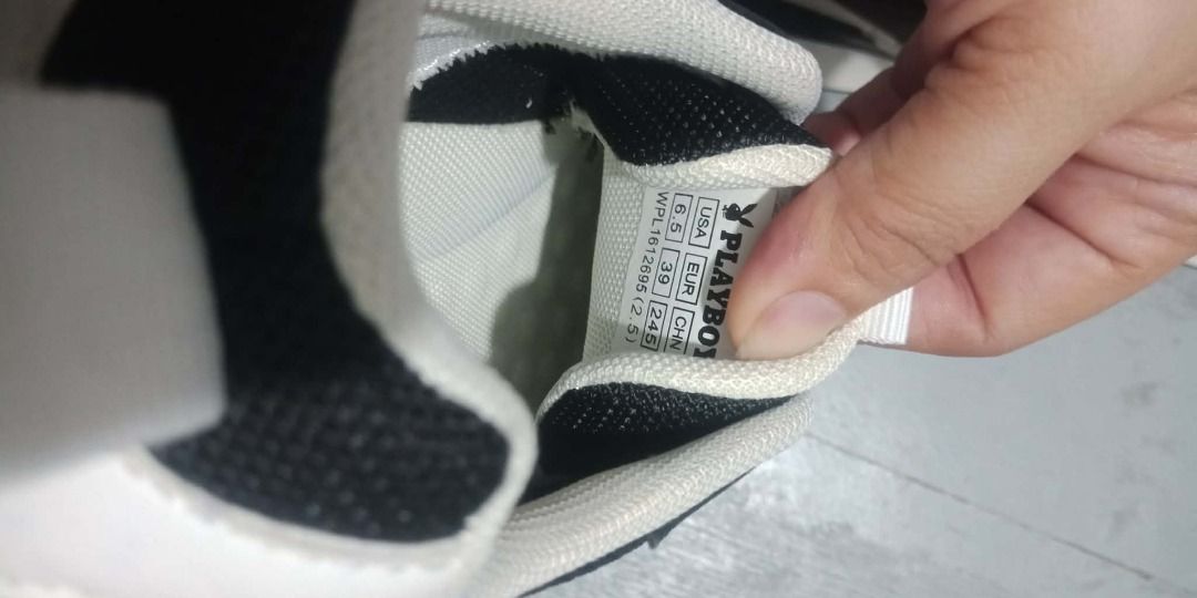 Playboy Physical Sneakers Black White (Category: Sneakers) located in Caloocan City. Submitted by mightyflower.edd5ef (Listing ID 1460453045, Image 2). Description: - Playboy Physical sneakers - Color: Black with white accents - Material: Mesh upper - Features: Reflective details on sides - Closure: Lace-up - Size: 6.5 US / 39 EUR.