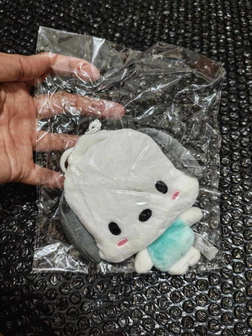 Pochacco Plush Keyring (Category: Plushies & Soft Toys) located in Calamba. Submitted by page_areumone1 (Listing ID 1460493217, Image 1). Description: .
