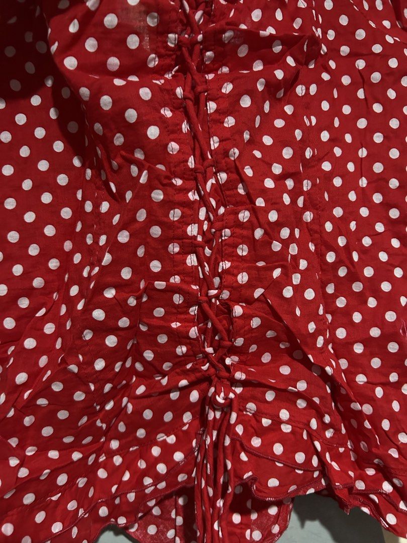 Polka dots Red top (Category: Blouses) located in Manila. Submitted by prlvdbypau (Listing ID 1460398498, Image 3). Description: S-XL Payment 1st Gcash, maya, maribank.