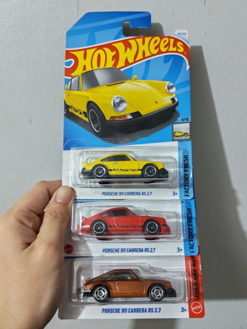 PORSCHE 911 CARRERA RS 2.7 (Category: Vehicle & Diecast Models) located in Carmona. Submitted by khmmnhn (Listing ID 1460459003, Image 2). Description: Set as 3 No set break Firm Bawal sa maselan.