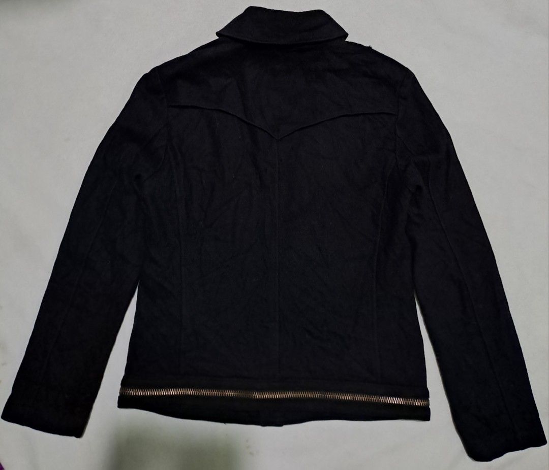 PPFM wool Jacket (Category: Coats, Jackets and Outerwear) located in Baguio. Submitted by che1224 (Listing ID 1460405967, Image 2). Description: PPFM wool Jacket.