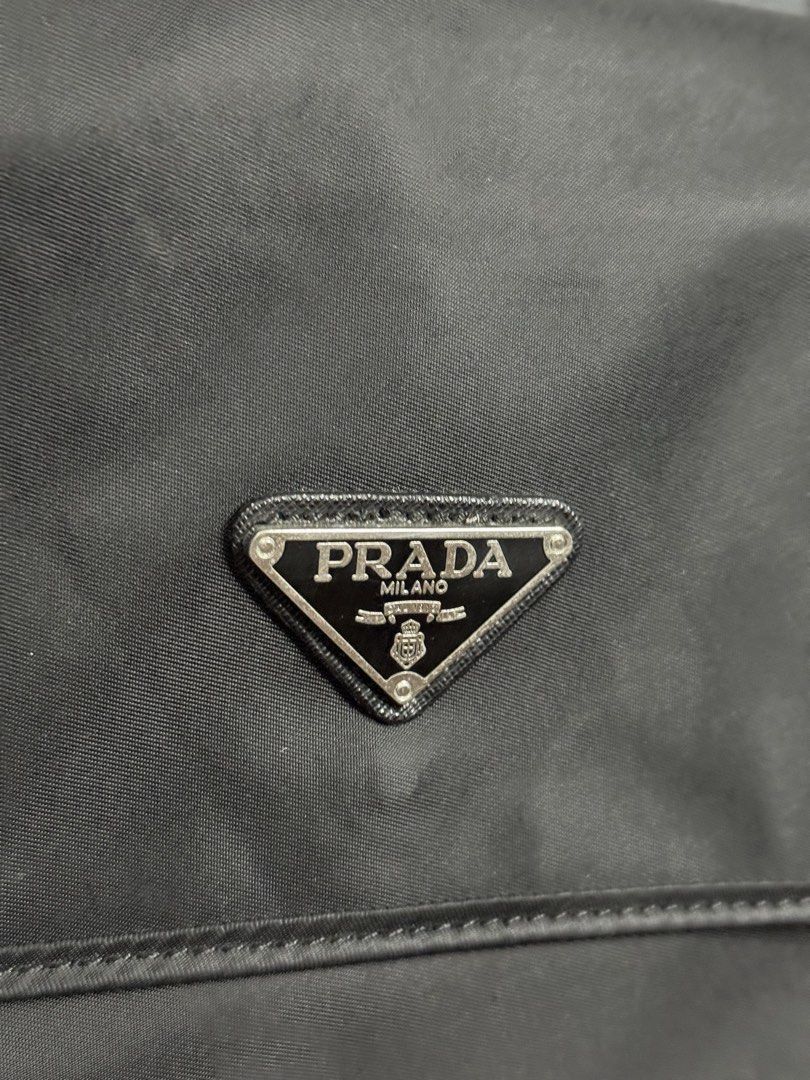 prada crossbody bag, authentic! (Category: Sling Bags) located in Quezon City. Submitted by yonasthingz (Listing ID 1460388721, Image 2). Description: prada cross-body bag, authentic! - P6000 - like new, never been used but has scratches on hardware - rfs: nakatambak .