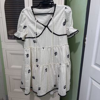(Category: ) located in . Submitted by justamethyst (Listing ID 1460337341, Image 1). Description: .