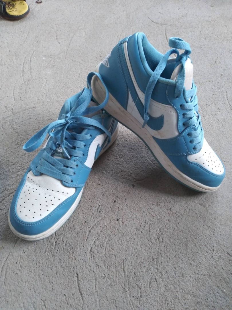 preloved Air Max size 36 (Category: Babies & Kids Fashion) located in Caloocan City. Submitted by janinamayeth (Listing ID 1460420909, Image 1). Description: good as new. need to wash lang .