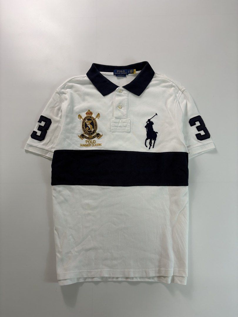 PRL Summer classic w/qr (Category: Tshirts & Polo Shirts ) located in Tayabas. Submitted by thedecentoutfits (Listing ID 1460484160, Image 1). Description: PRL White and navy blue summer polo classic w/ qr Size M, 20x26-27 Color rate - 9.5/10 Excellent Foldmarks (Unnoticeable) .