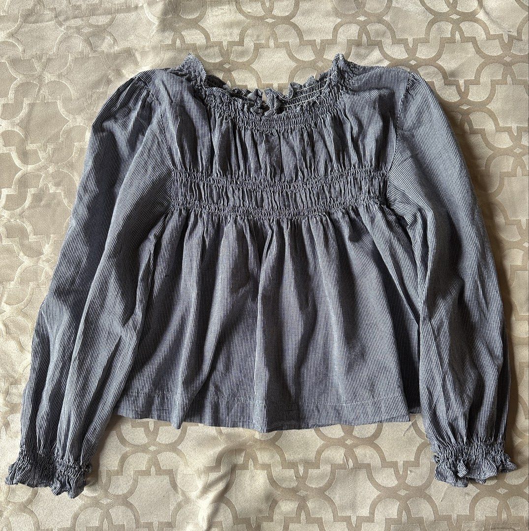 Gingham Long Sleeve Top (Category: Others Tops) located in Floridablanca. Submitted by prelovedlovebyjl (Listing ID 1460337973, Image 1). Description: -Likely Used -In very good condition -Can fit s-m size - Can be negotiable - Strictly no COD Location: Floridablanca, Pampanga just message me if interested po. thank you!!:>>.