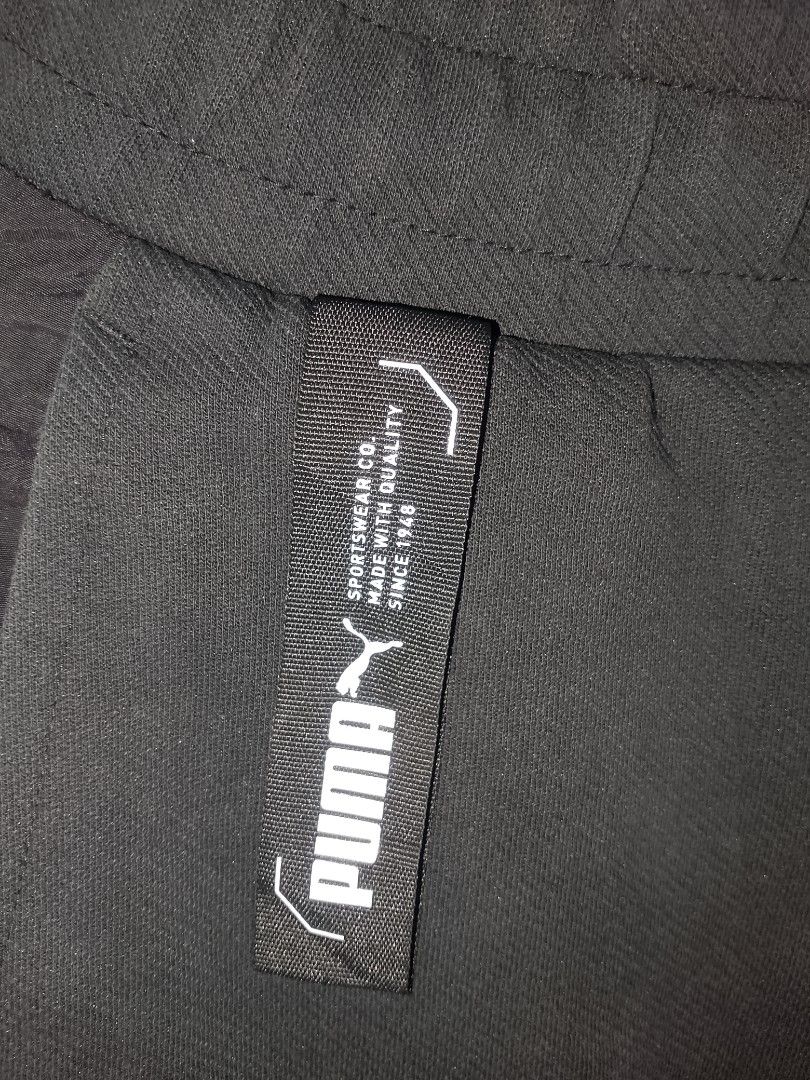 Puma Black Jogger Pants (Category: Joggers) located in Balaoan. Submitted by kulitzz (Listing ID 1460414188, Image 3). Description: - Black Puma jogger pants - Features Puma logo on left hip and down right leg - Made with quality since 1948 - Comfortable for everyday wear or workouts - Elastic waistband with drawstring - Two side pockets -Used Excellent Condition Personal Items Not Ukay PM if interested .