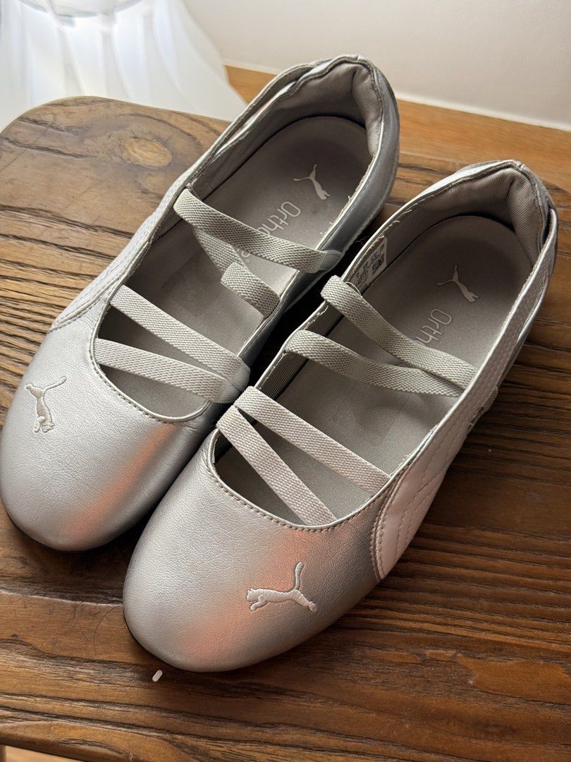 Puma Speedcat Ballet Shoes (Category: Flats & Sandals) located in Manila. Submitted by bellsuaverdez (Listing ID 1460492438, Image 1). Description: Used few times lang, medyo masikip saken. Original, bought from Puma High Street BGC Size 37 EUR, 4 UK, 6.5 US Tinatry ko pa hanapin yung box :(.