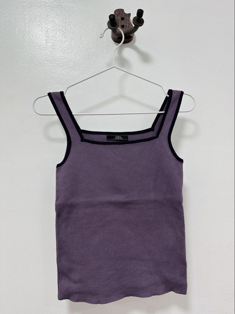 Purple Tank Top (Category: Sleeveless) located in Paranaque City. Submitted by kokoclosets (Listing ID 1460472293, Image 1). Description: Never used😊 Bought in Singapore!.