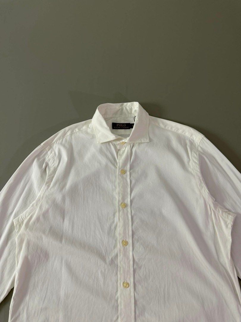 RALPH LAUREN (Category: Tshirts & Polo Shirts ) located in Guagua. Submitted by sweetboyy (Listing ID 1460449147, Image 2). Description: RALPH LAUREN EXCELLENT CONDITION / NO ISSUE FIT TO LARGE / DIMES L31.5 W22.